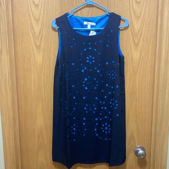 Cocktail dress - Picture 1 of 3